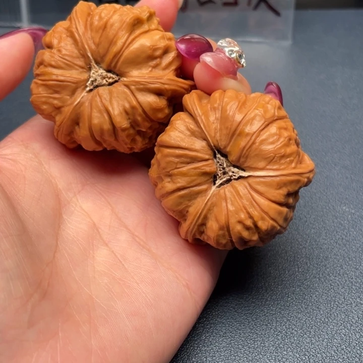 轴***工吊坠文玩核桃南瓜