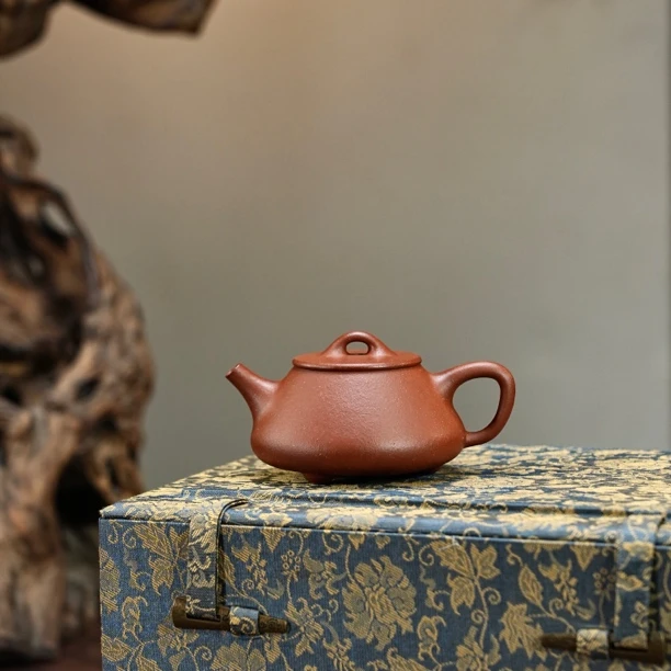 手印紫砂 平盖石瓢壶 原矿降坡泥 100cc精工半手实用器