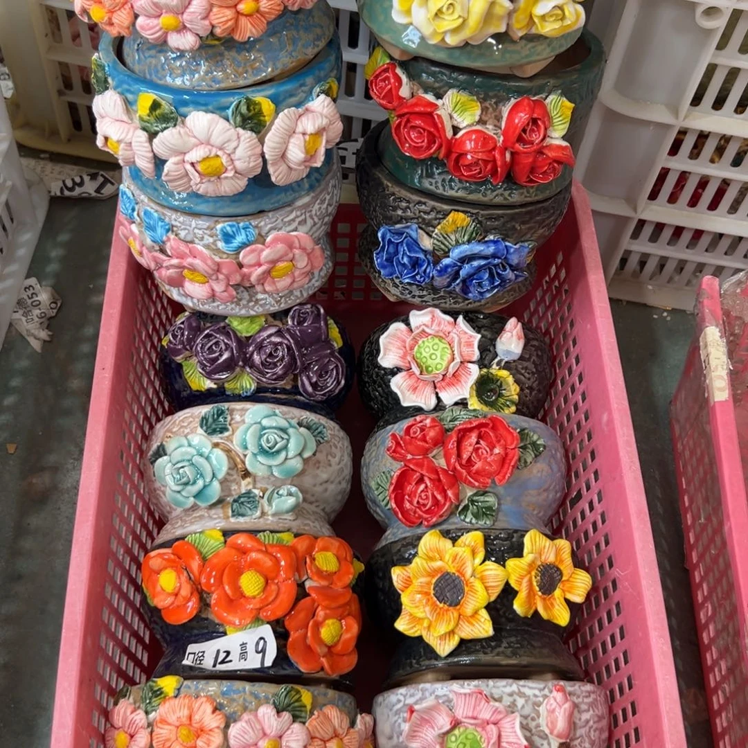 20116 花盆，满20发货爱退款拉黑