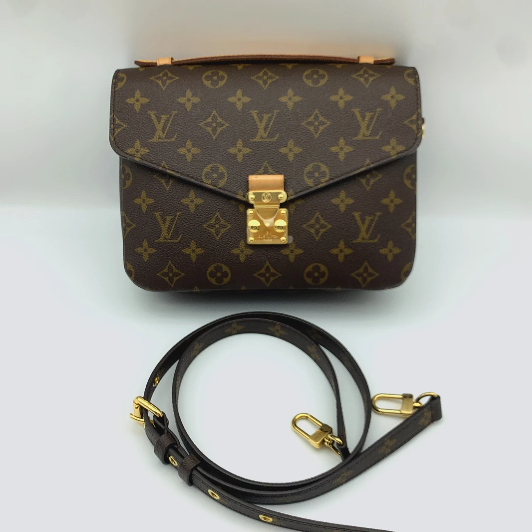 99新 LouisVuitton/路易威登 经典老花邮差包 芯片款部分五金覆膜