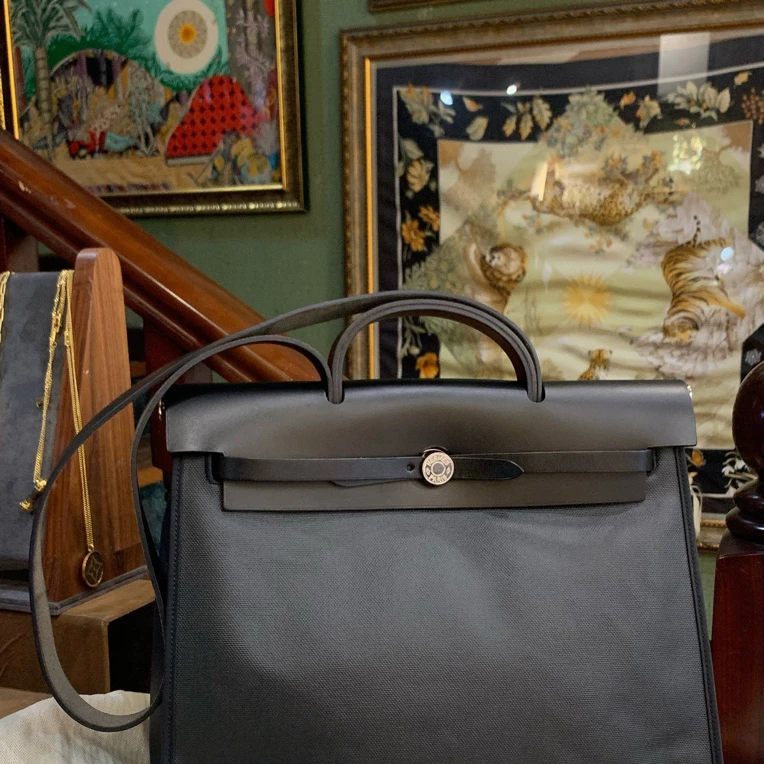 99新 Hermes/爱马仕 herbag39防水布黑银C刻