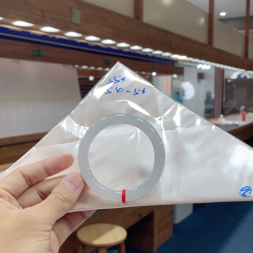 未镶嵌手镯翡翠翡翠