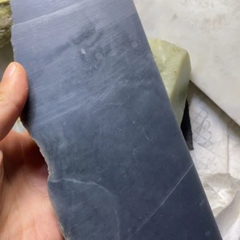 透闪石质玉未镶嵌珠宝半成品大***瘩