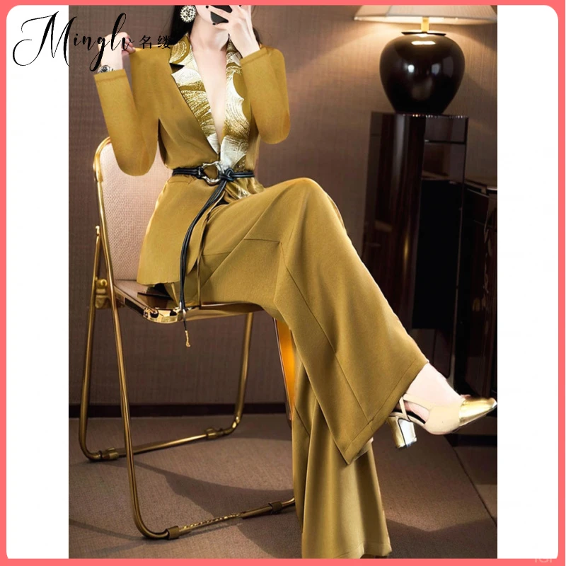 设计感时尚秋装新款甜酷高端职业套装姜黄色西装阔腿裤两件套女装