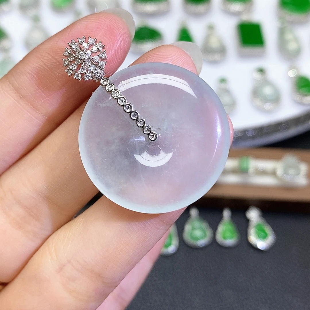 翡翠18K金镶嵌吊坠(不含链)