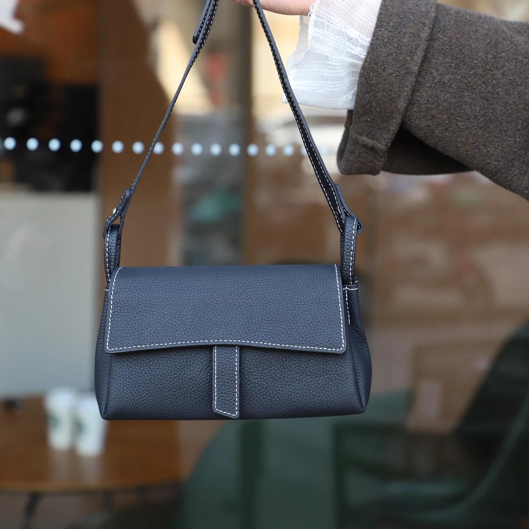 Gefanxi/歌梵希2024秋冬新款小众简约枕头包百搭时尚单肩斜挎包