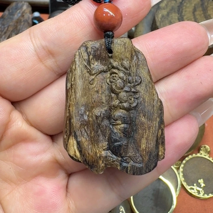 大叶紫檀（黑酸枝木类）