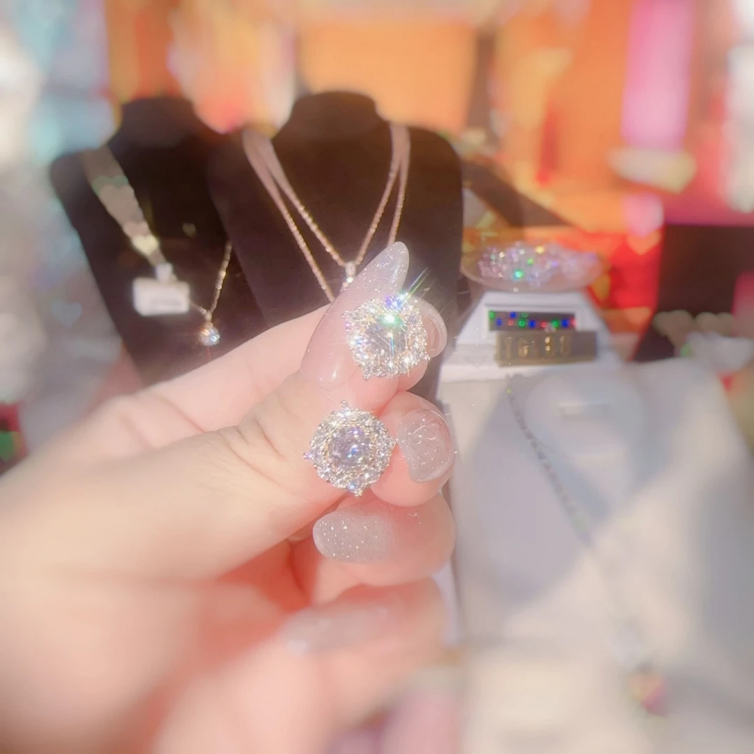 新年福利【方包耳钉】女神满钻百搭高奢甜美气质豪镶超闪时尚轻奢