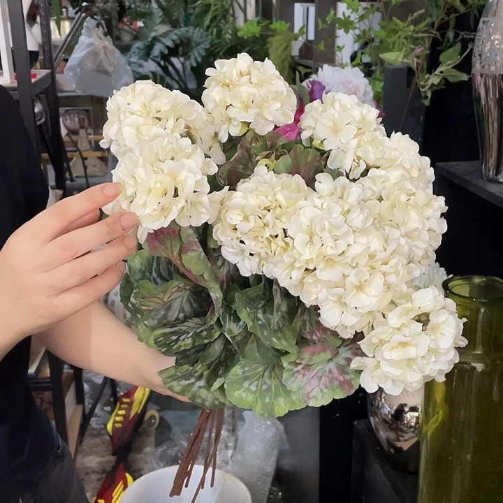 陶瓷花瓶部分（微瑕）12
