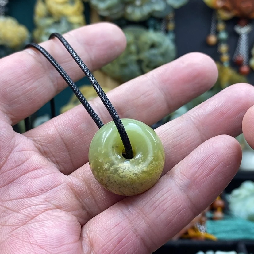 【闪购商品】未镶嵌岫玉吊坠