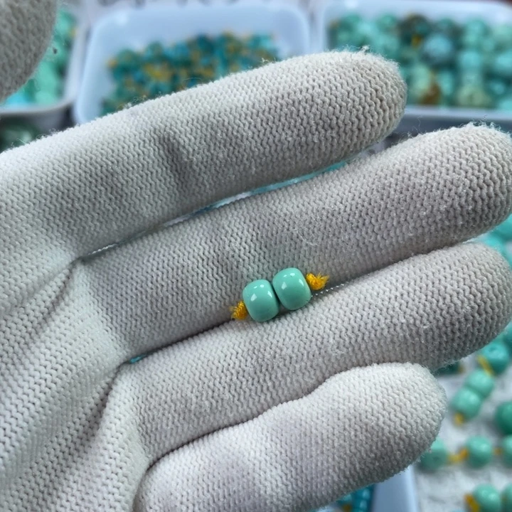 南红玛瑙未镶嵌手链