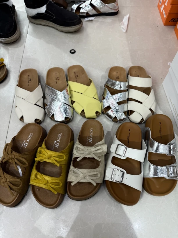 休闲风蝴蝶结圆头夏季透气一字拖时尚女士鞋子度假风