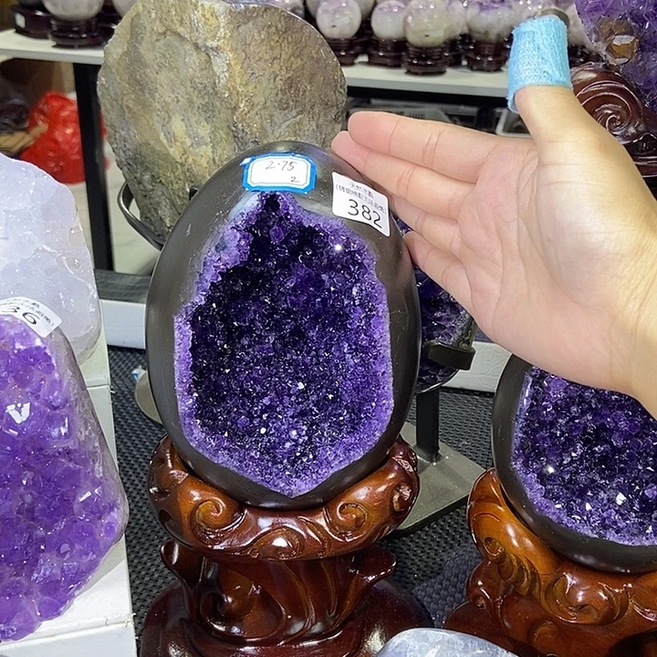 紫晶未镶嵌大型摆件（非配饰）小潘