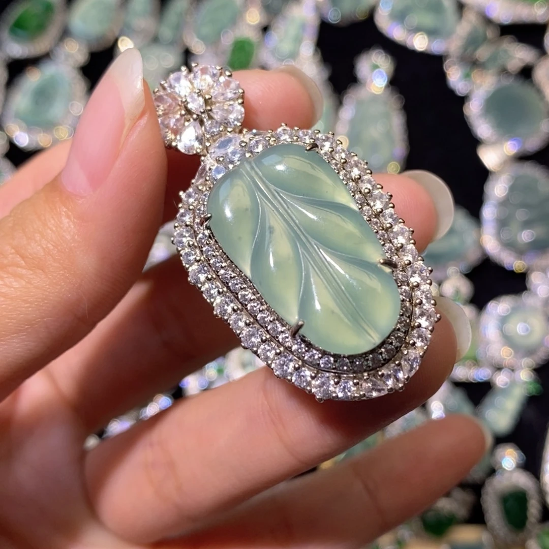 翡翠未镶嵌颈饰天然