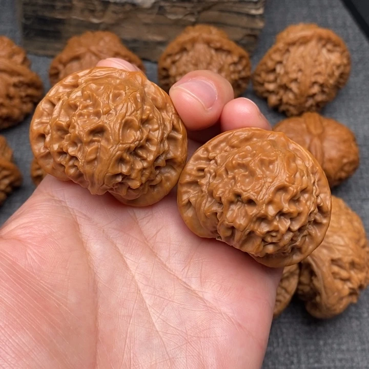 吊坠文玩核桃尺寸42宫灯