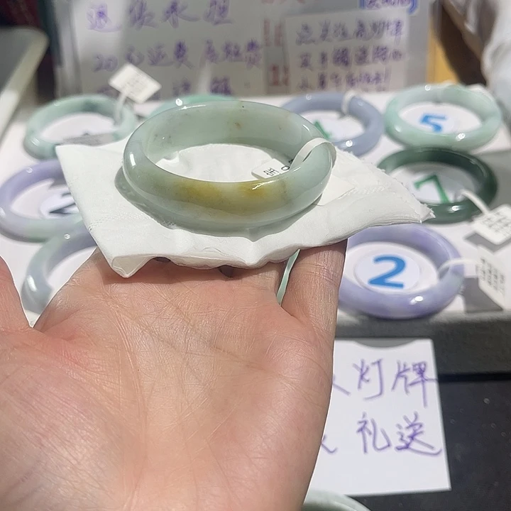 翡翠未镶嵌手镯纯天然缅甸缅甸翡翠手镯