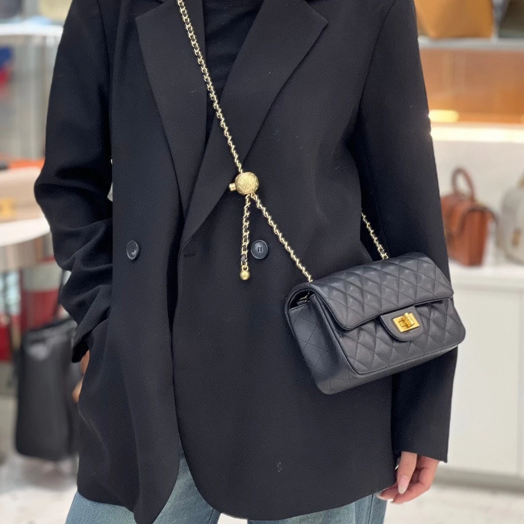 Cf20尺寸金球可调节长短小包羊皮女款包轻奢风链条棱格女包纯色包