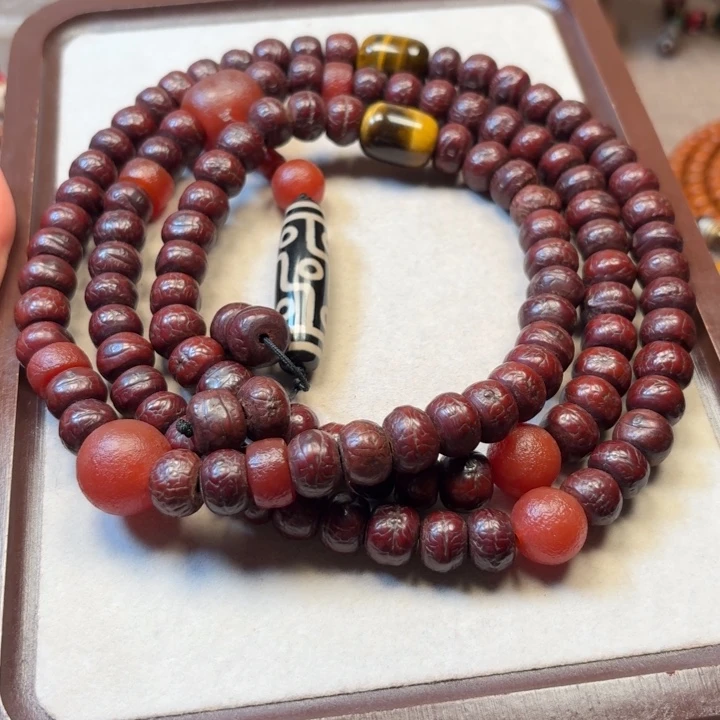 一***跑菩提吊坠凤眼菩提子