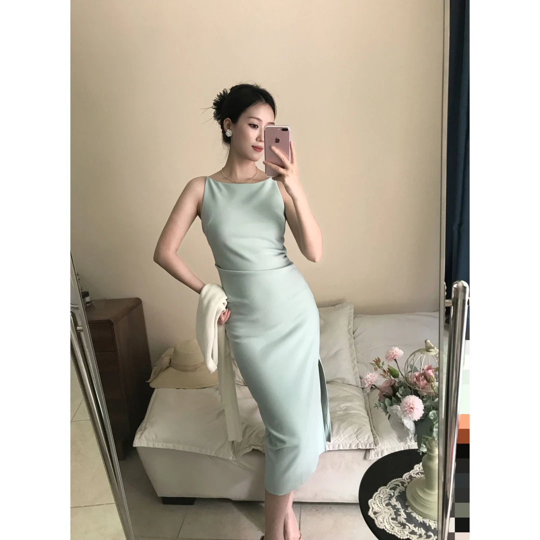 【安安】夜晚咖啡馆 肯豆一字肩无袖纯色长款修身显瘦连衣裙-2150