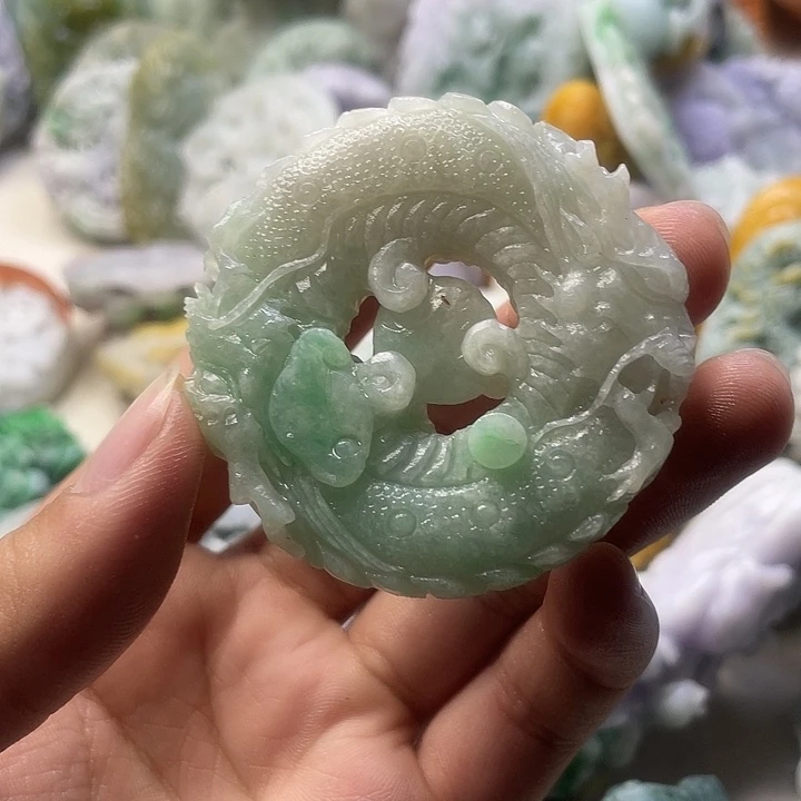 定制翡翠未镶嵌天然翡翠