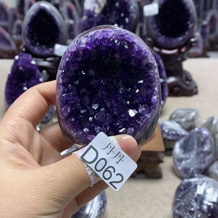 未镶嵌大型摆件（非配饰）水晶