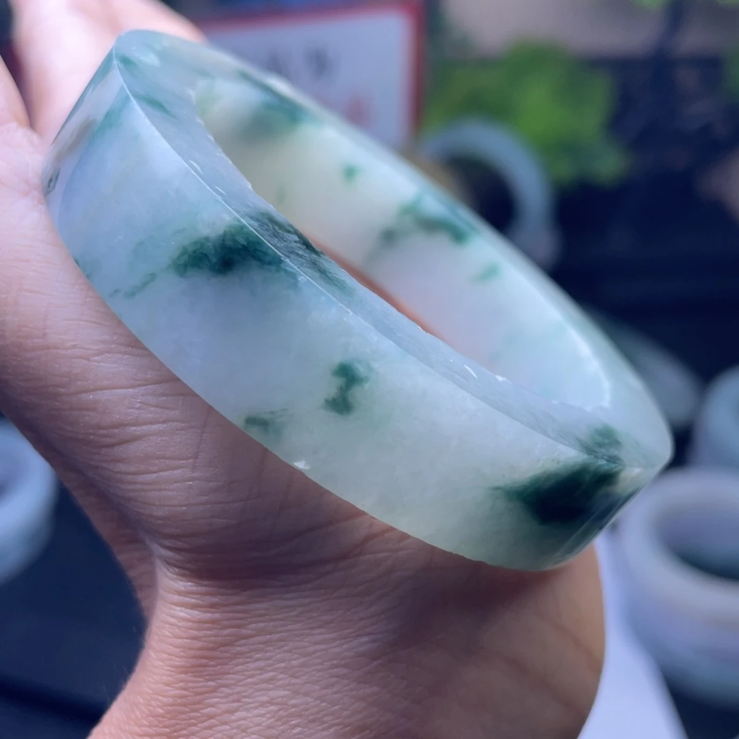 ****e定制翡翠未镶嵌翡翠手镯