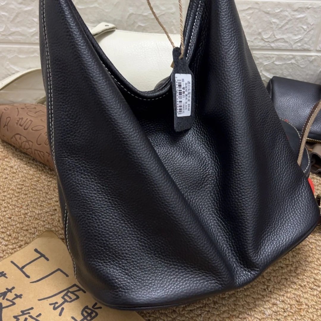 【闪购商品】头层牛皮黑色