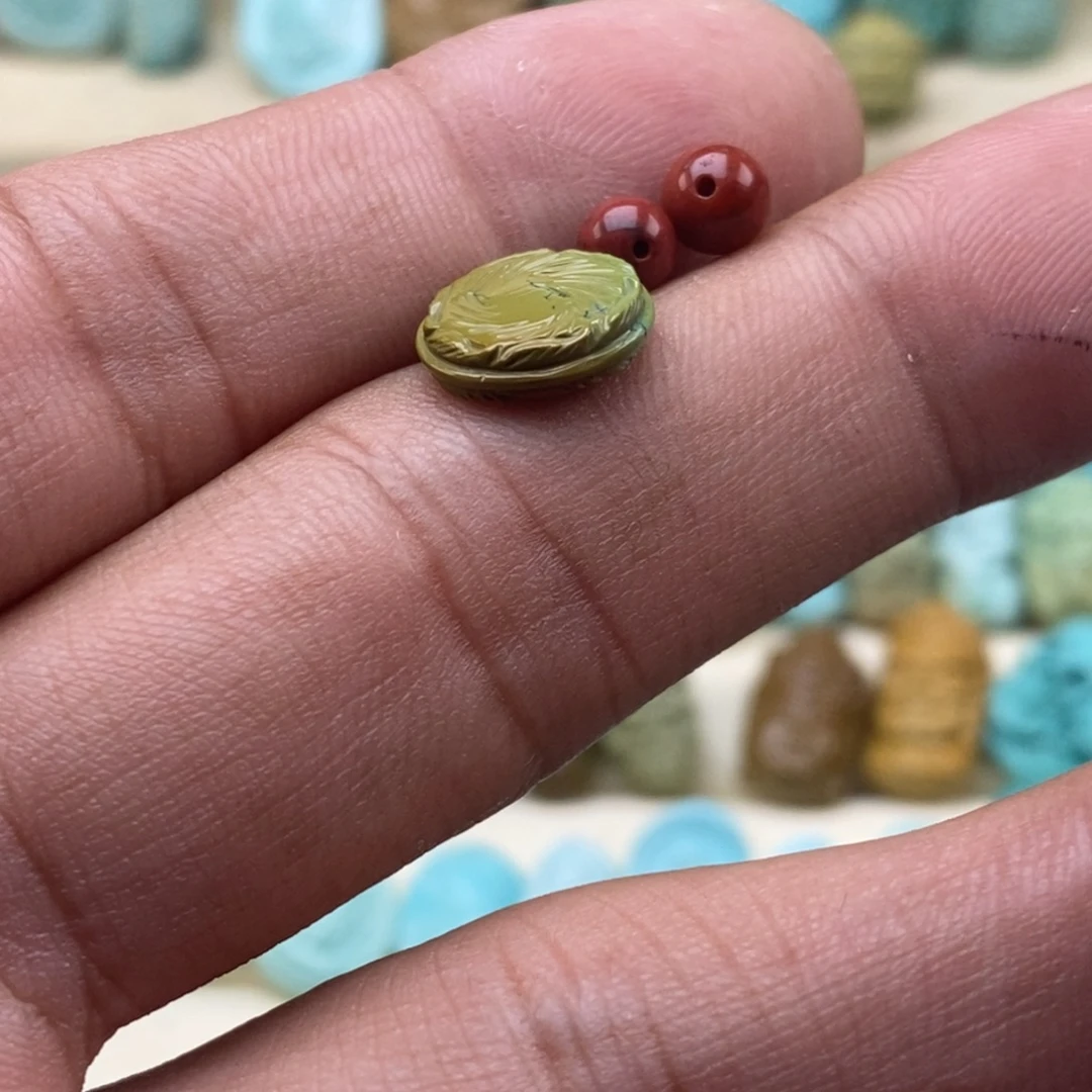 未镶嵌南红玛瑙珠宝半成品