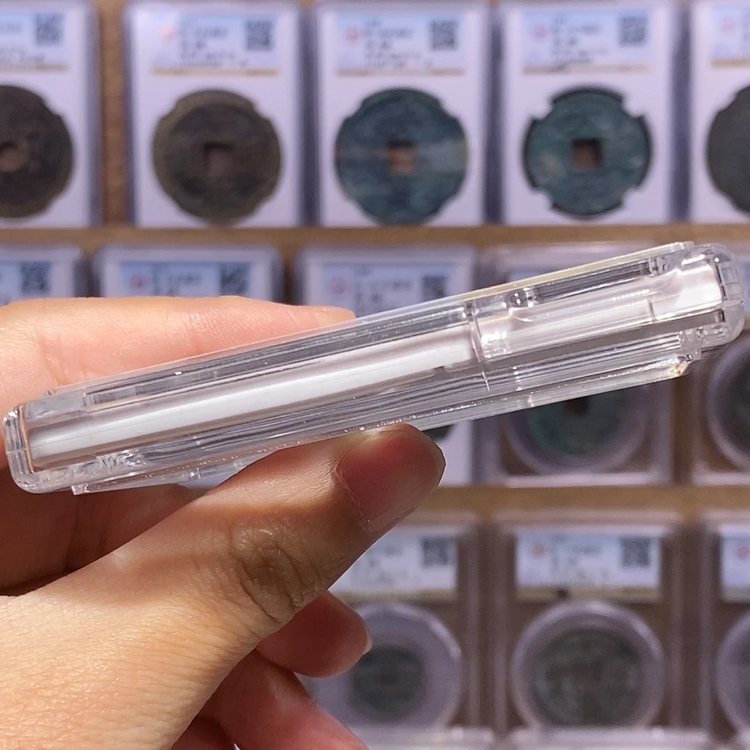 沙***蚁铜福利款一枚，闻德86分，1024