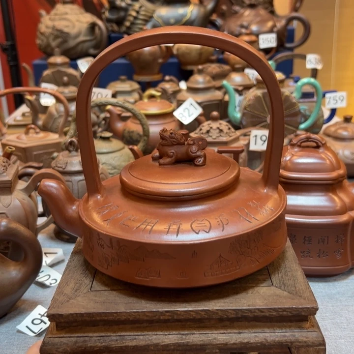 紫砂壶等艺术精品