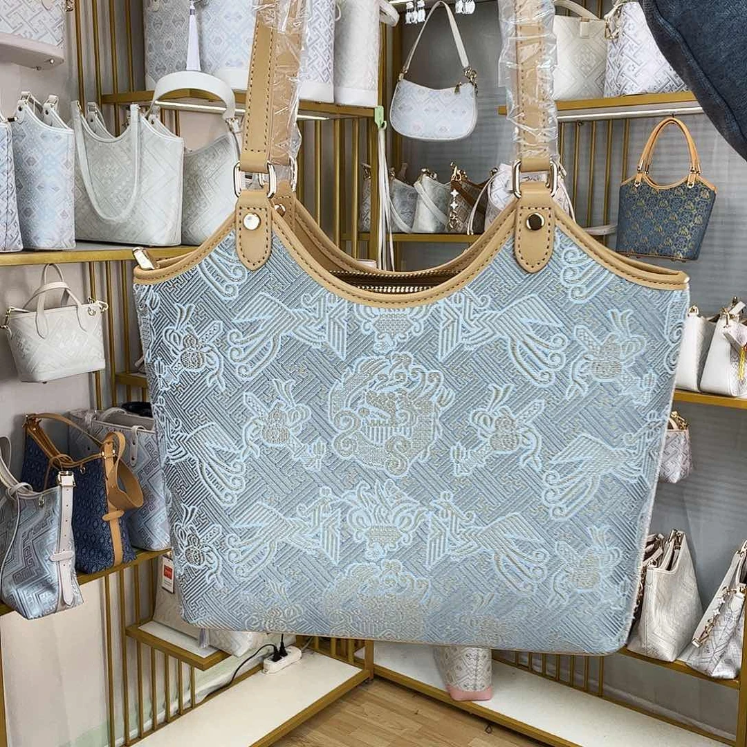 蚕丝中号凤凰花纹托特包