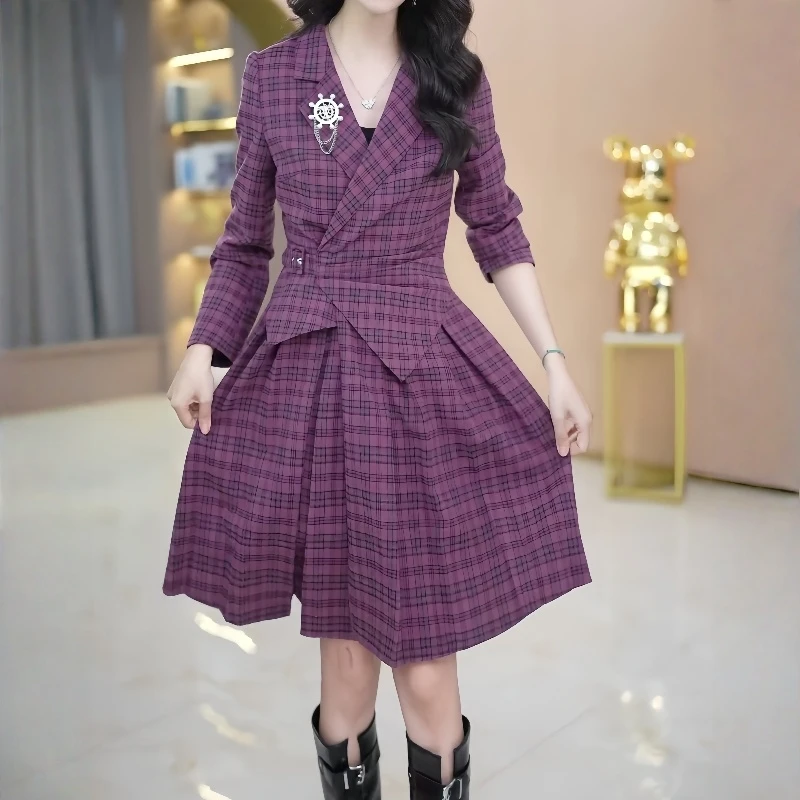2025秋冬新款韩系穿搭简约格纹系带休闲百搭显瘦收腰长袖连衣裙女