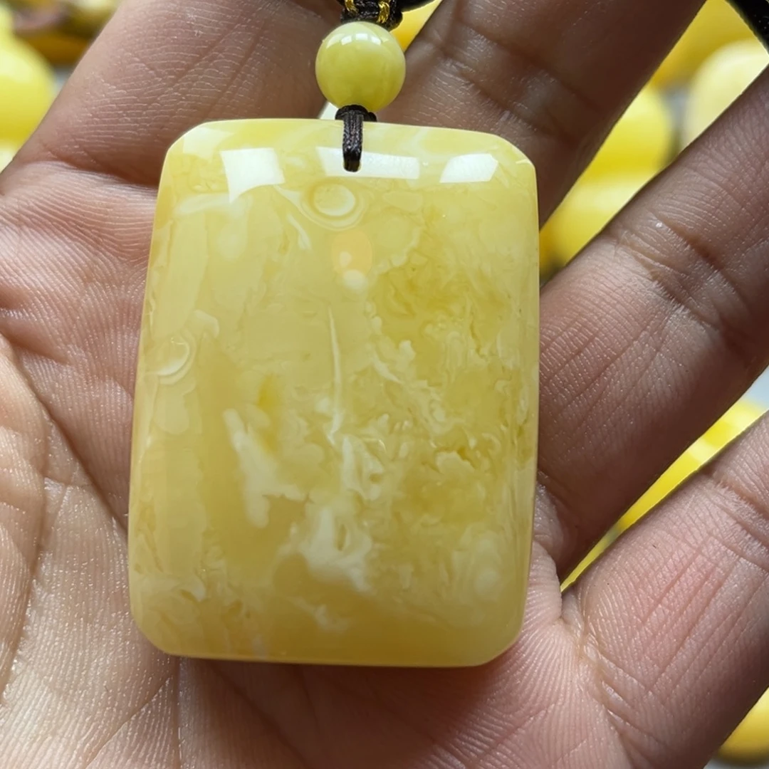 蜜蜡珠宝奇石未镶嵌