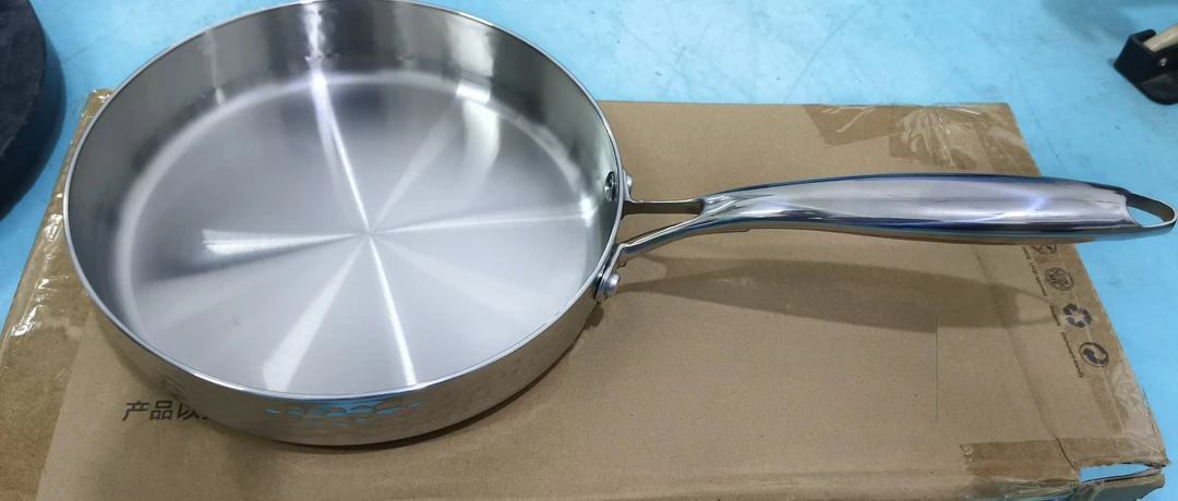米其林大厨专用锤纹煎锅（22cm）