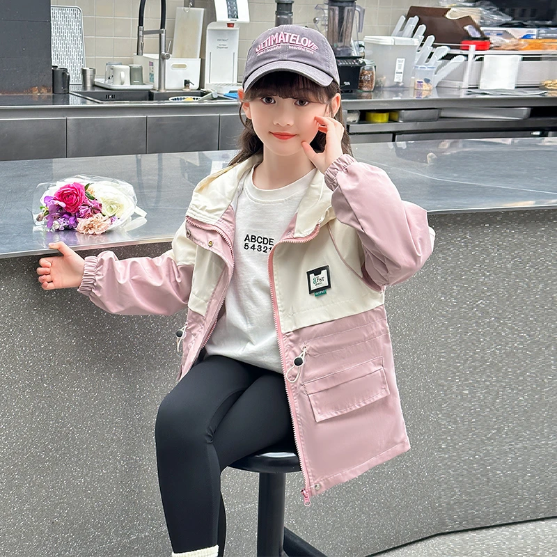 女童外套春秋款2025新款洋气儿童冲锋衣小女孩风衣中大童休闲衣服