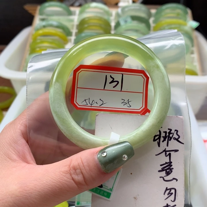 未镶嵌蛇纹石玉手镯