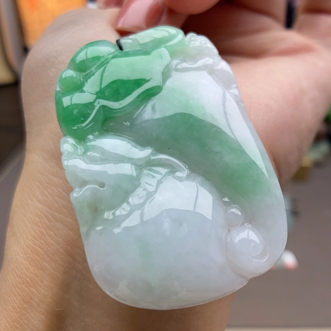 翡翠未镶嵌颈饰吊坠15