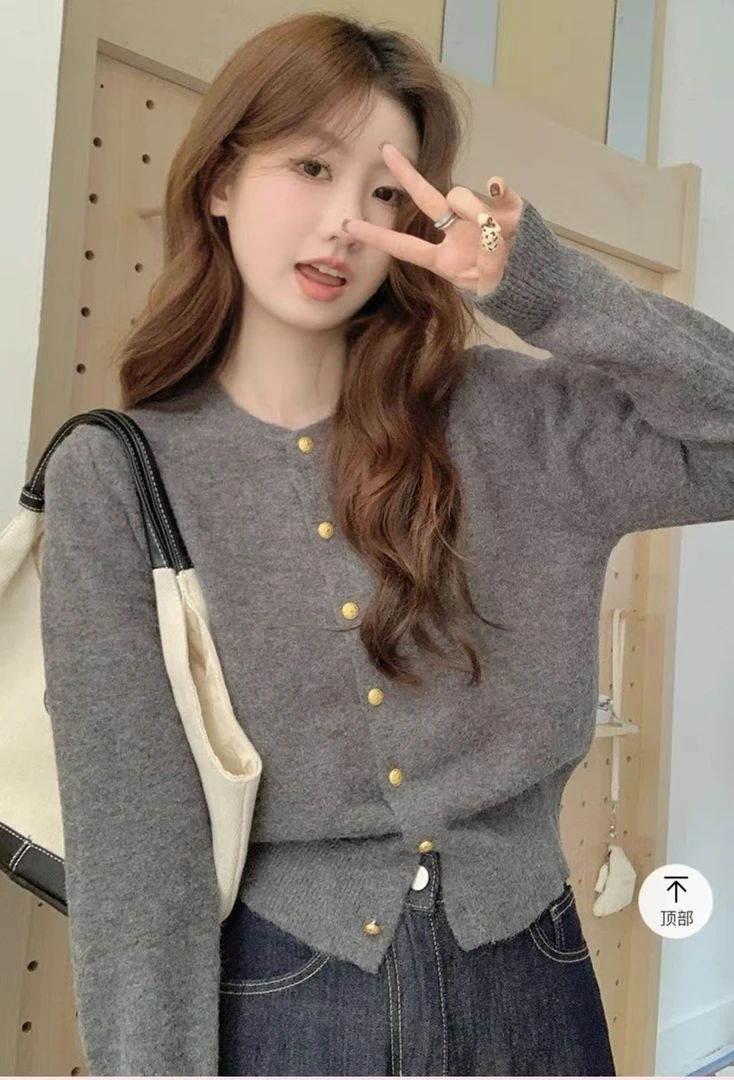 设计感不褪色,不起球韩版上衣毛针织衫短款女装长袖