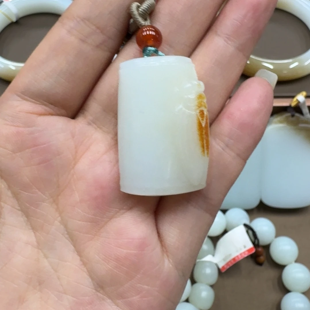 吊坠(不含链)未镶嵌和田玉