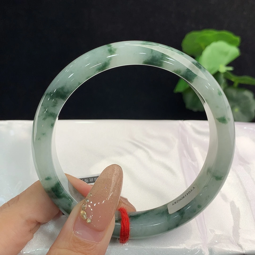 翡翠手镯未镶嵌正63.3