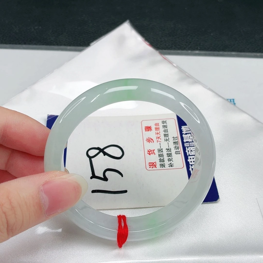 未镶嵌手镯翡翠翡翠
