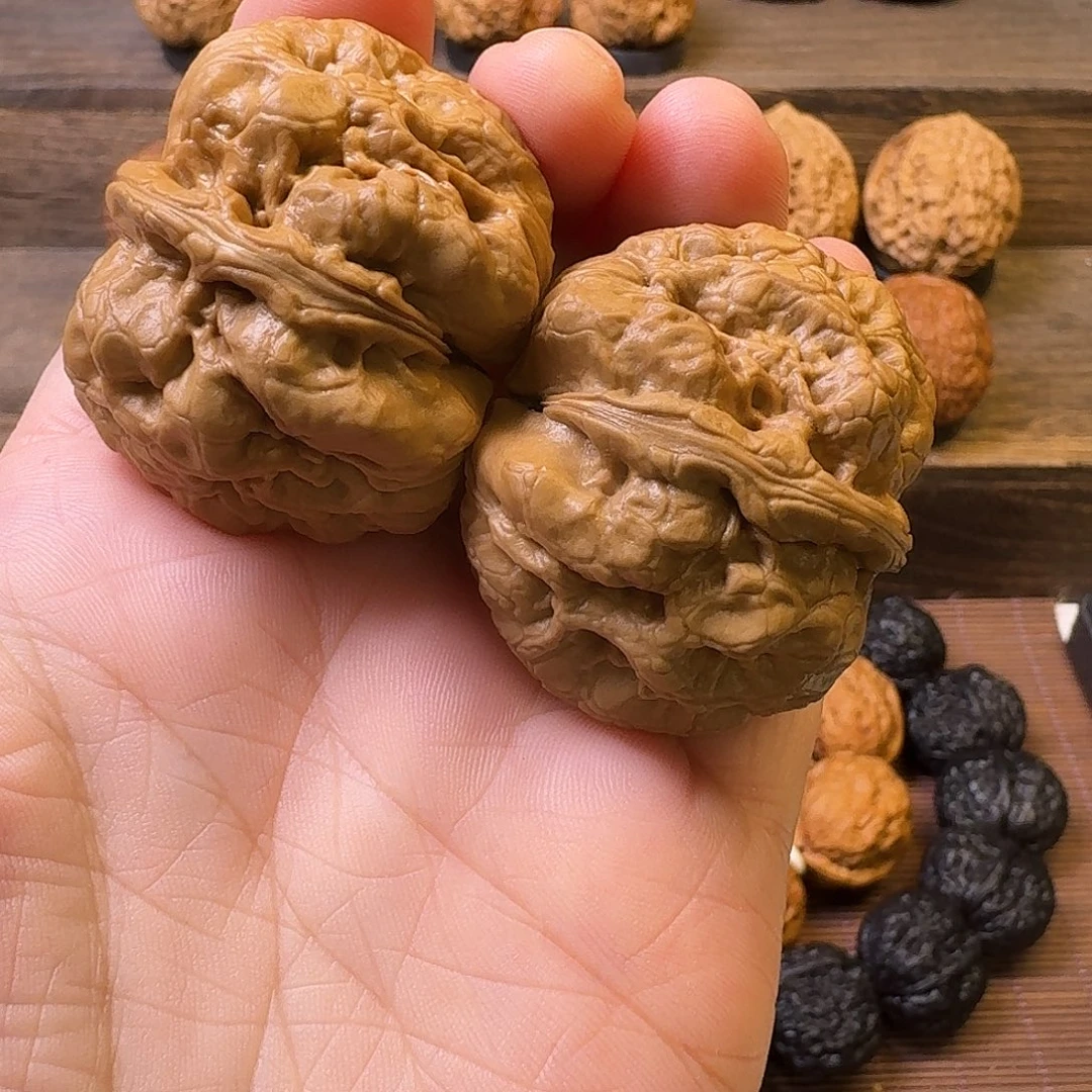 吊坠文玩核桃16灭霸蟾王41尺寸克差特价不退换