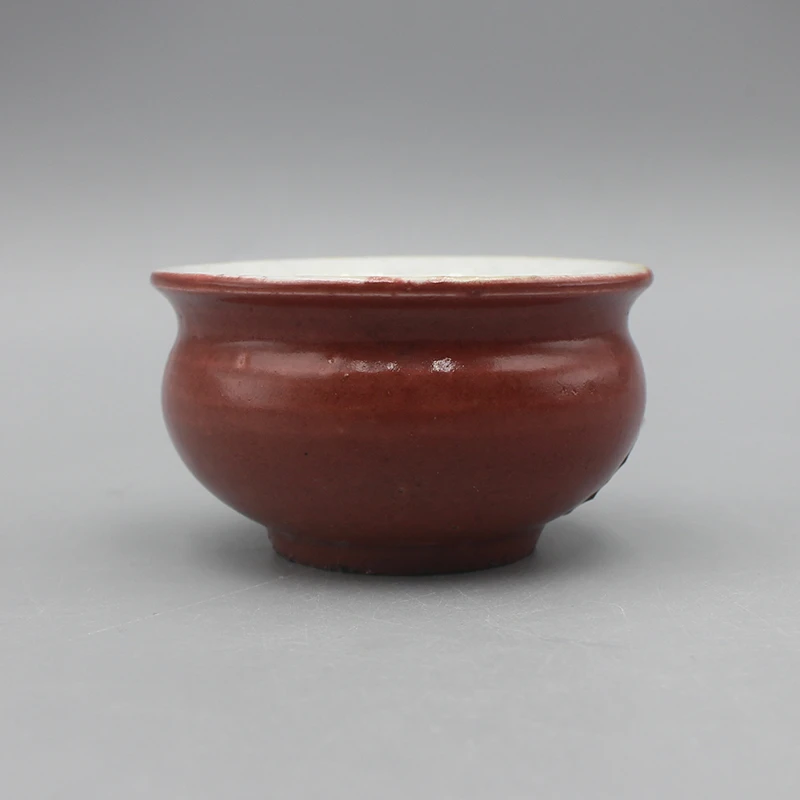 5442瓷器--红釉琴炉