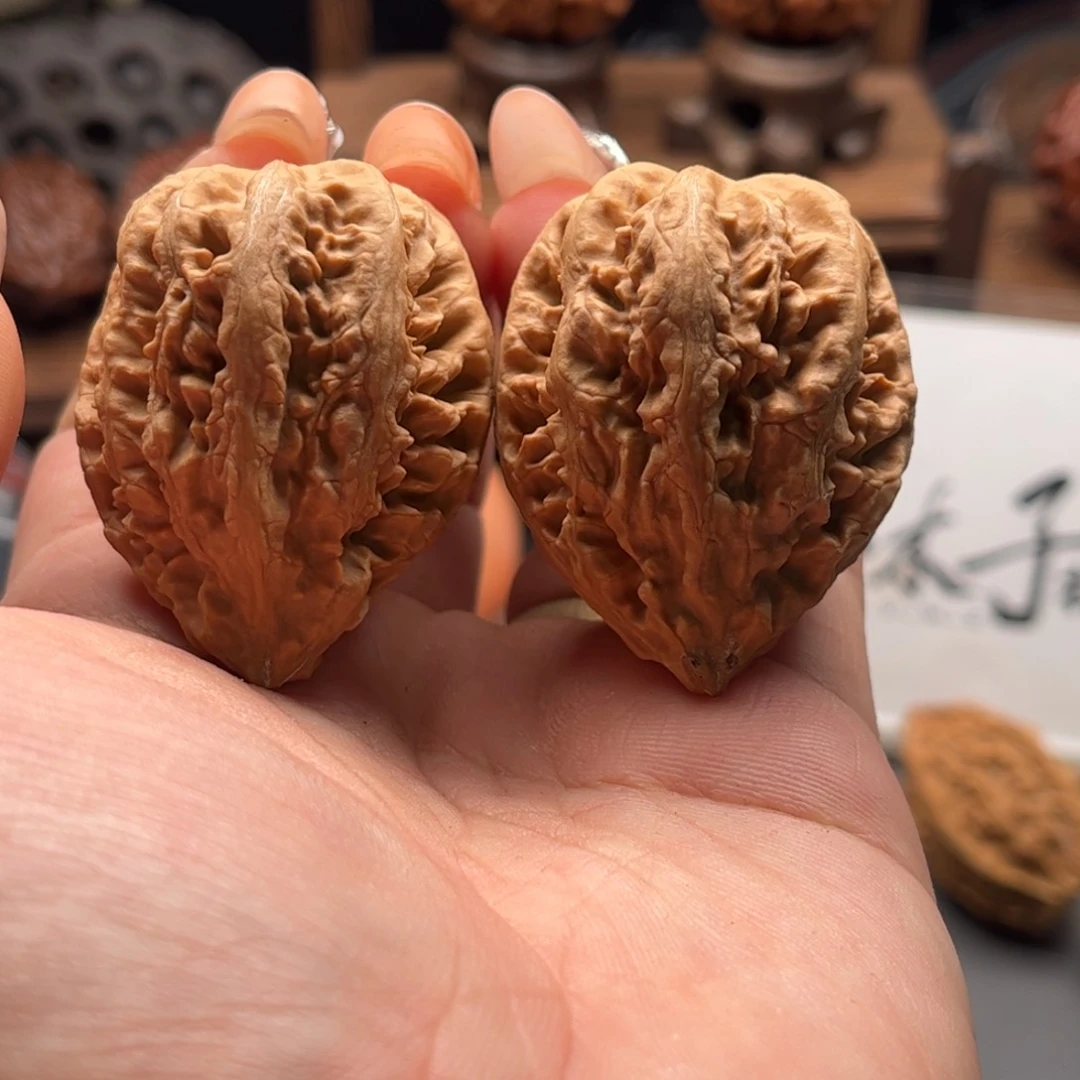 文玩核桃把件关东木子家楸大胖37