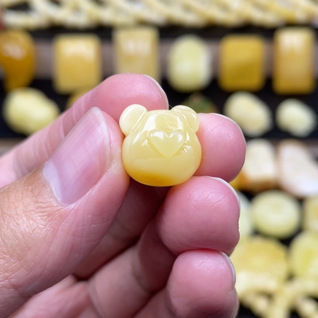 琥珀未镶嵌裸石琥珀蜜蜡