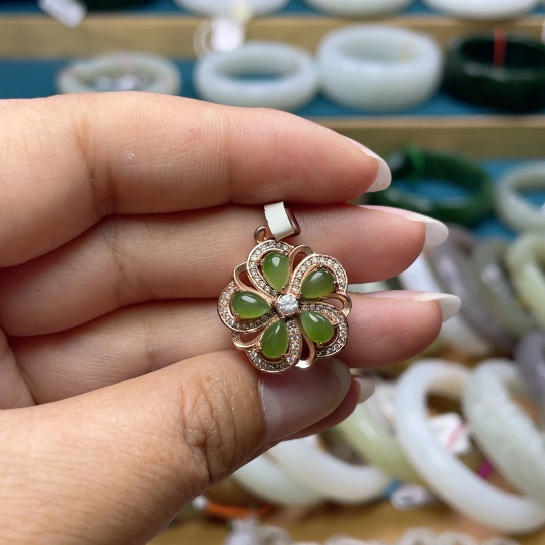 吊坠(不含链)未镶嵌和田玉