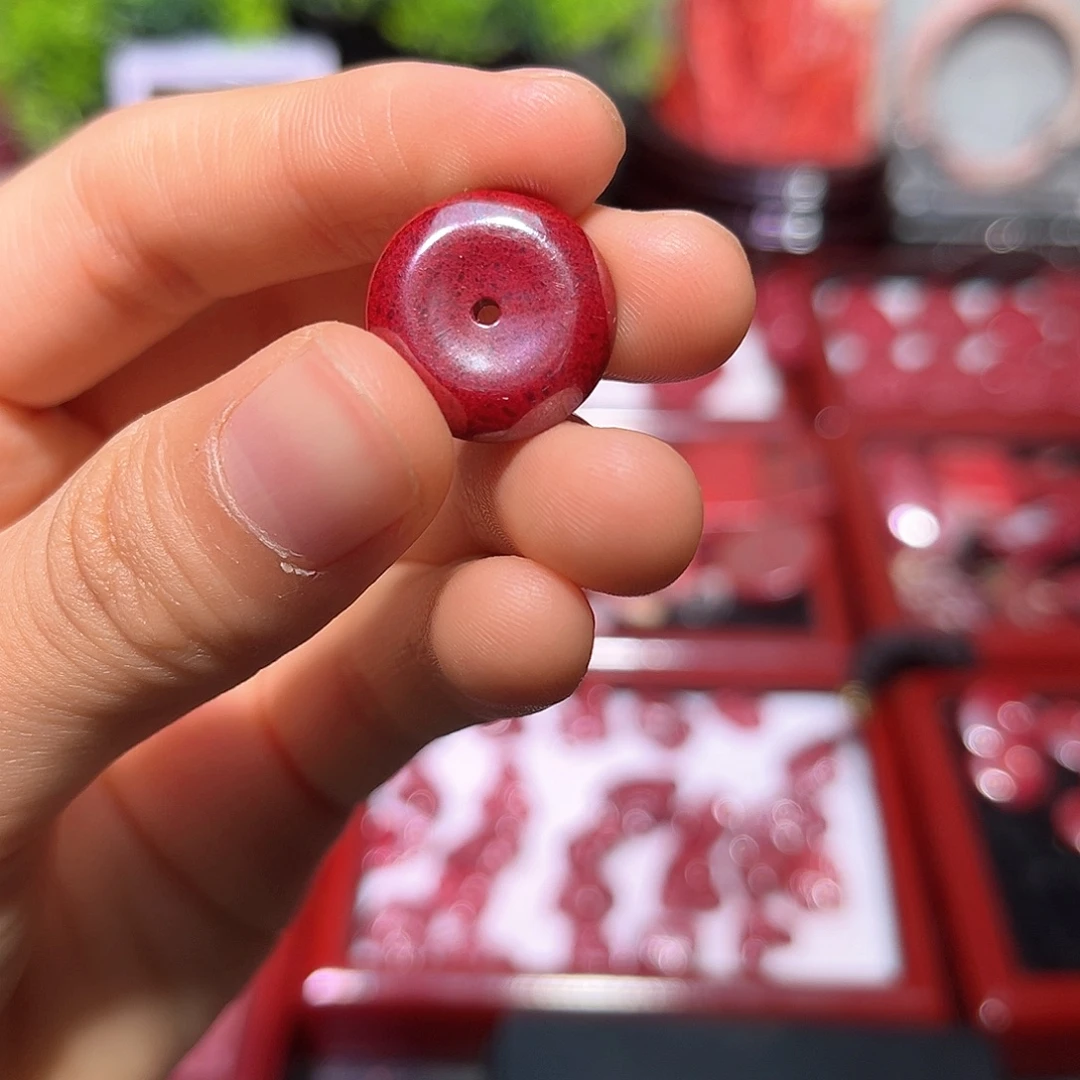 天然辰砂天然原矿至纯平安扣不含胶高品质大颗粒