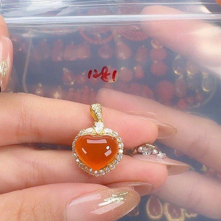 南红玛瑙银S925镶嵌吊坠