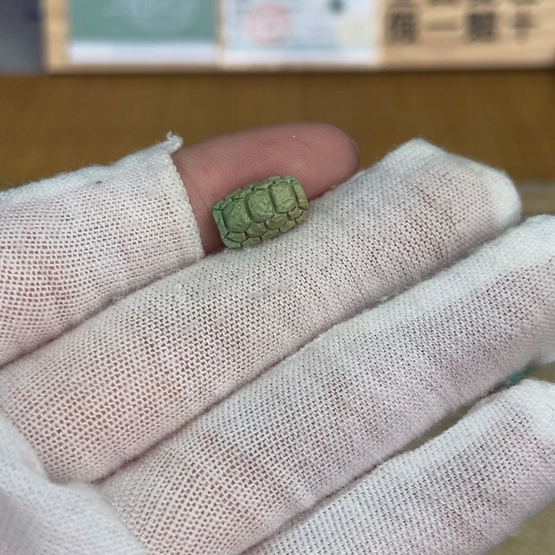 琥珀珠宝奇石未镶嵌b****兒