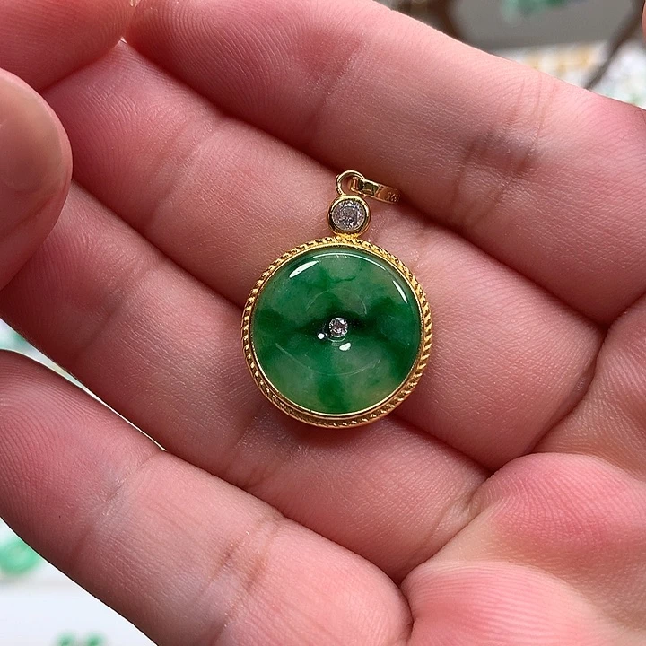 翡翠银S925镶嵌耳饰天然翡翠